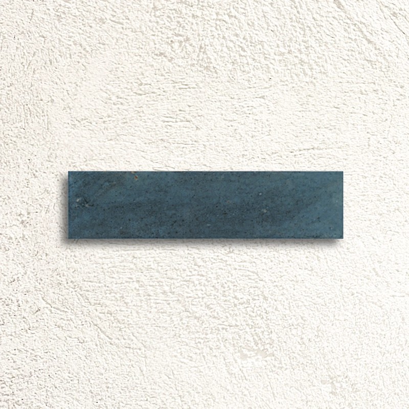 Bali Blue Gloss 7.5x30cm (box of 44)
