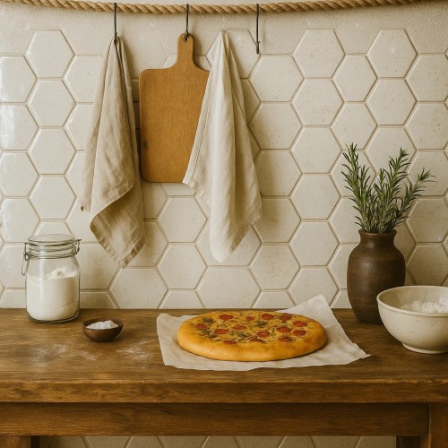 Bali White Hexagon Gloss 15x17.3cm (box of 44)