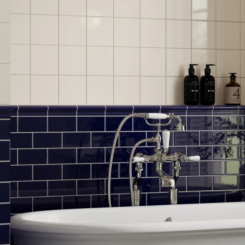 Windsor Antique White Gloss 15x15cm (box of 44)