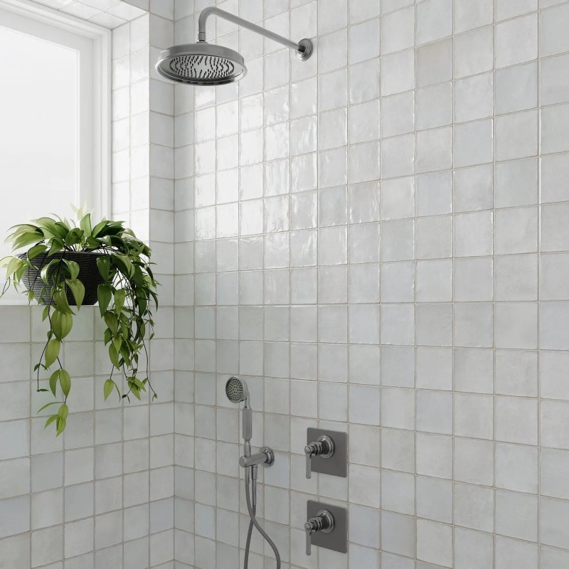 Dakota Pearl Gloss 32x62.5cm (box of 5)