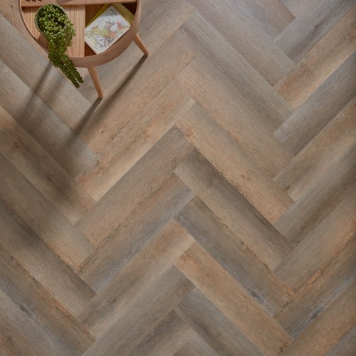 EnviroClick Distressed Oak Herringbone SPC 15x65cm (box of 20)
