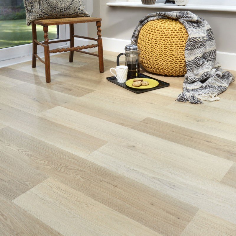 Rustic European Oak LVT 15.2x91.4cm (box of 24)