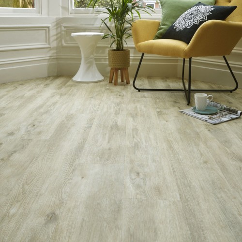 Natural Pale Oak LVT 18.4x121.9cm (box of 16)