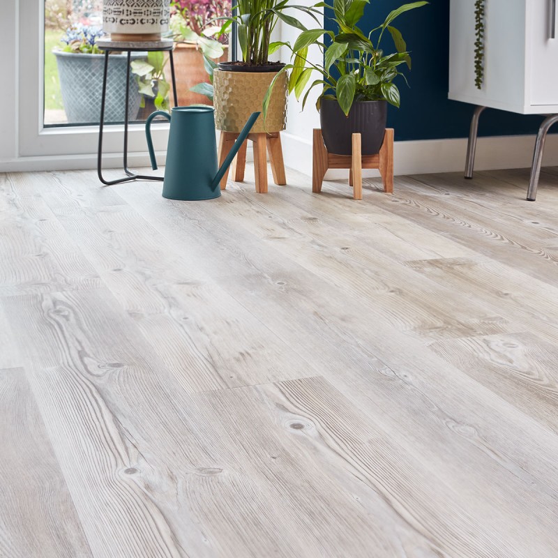 Natural Timber Greige LVT 18.4x121.9cm (box of 16)